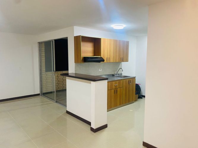 Apartaestudio en Arriendo en Pinares, Pereira - Miniatura 4