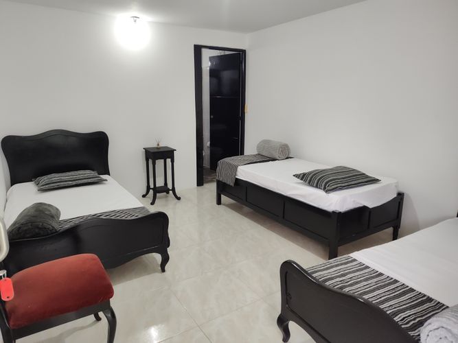 Finca en Arriendo en Palestina, Peñol - Miniatura 4
