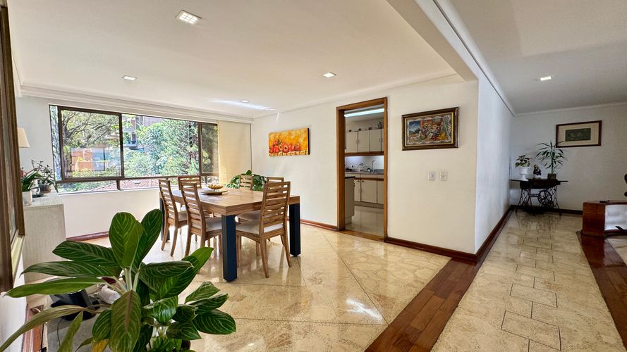 Apartamento en Venta en El Poblado, Medellín - Miniatura 3