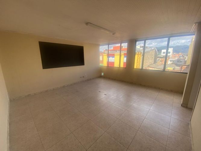 Oficina en Arriendo en La Estrada, Bogotá - Miniatura 4