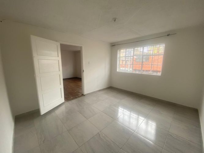 Oficina en Arriendo en La Estrada, Bogotá - Miniatura 5