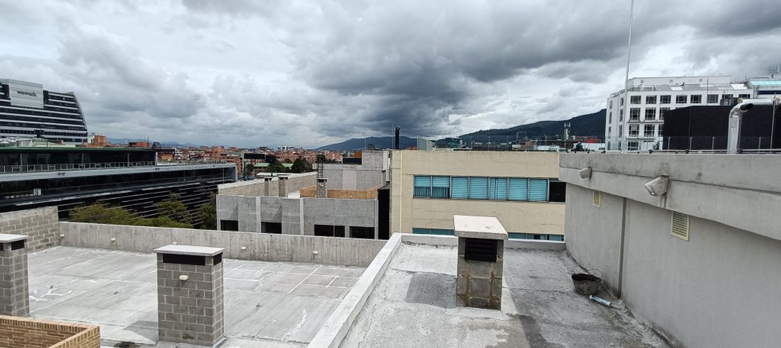 Apartaestudio en  Venta en El chico, Bogotá - Miniatura 2