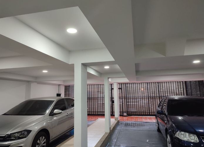 Edificio en  Venta en Cali - Miniatura 3