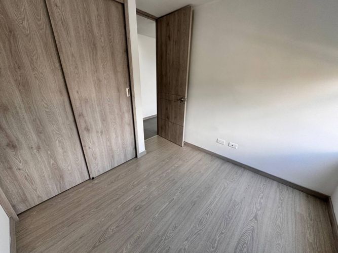 Apartamento en Arriendo en Loma de los bernal, Medellín - Miniatura 8