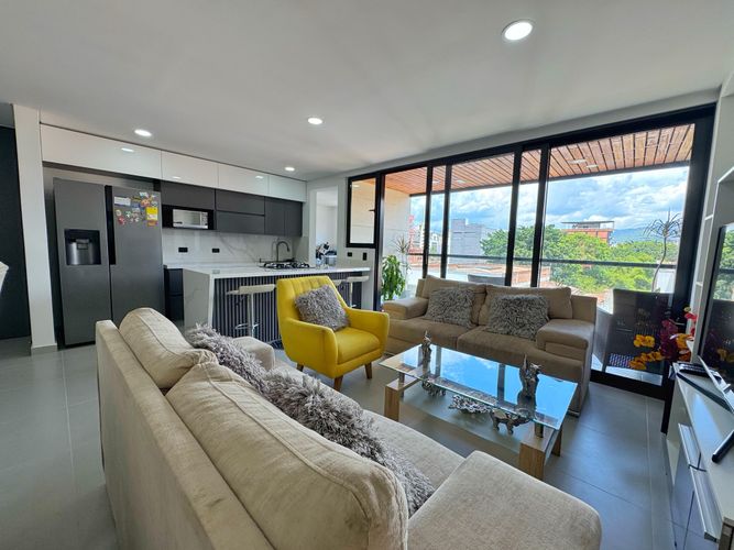 Apartamento en Venta en Laureles, Medellín - Imagen 1
