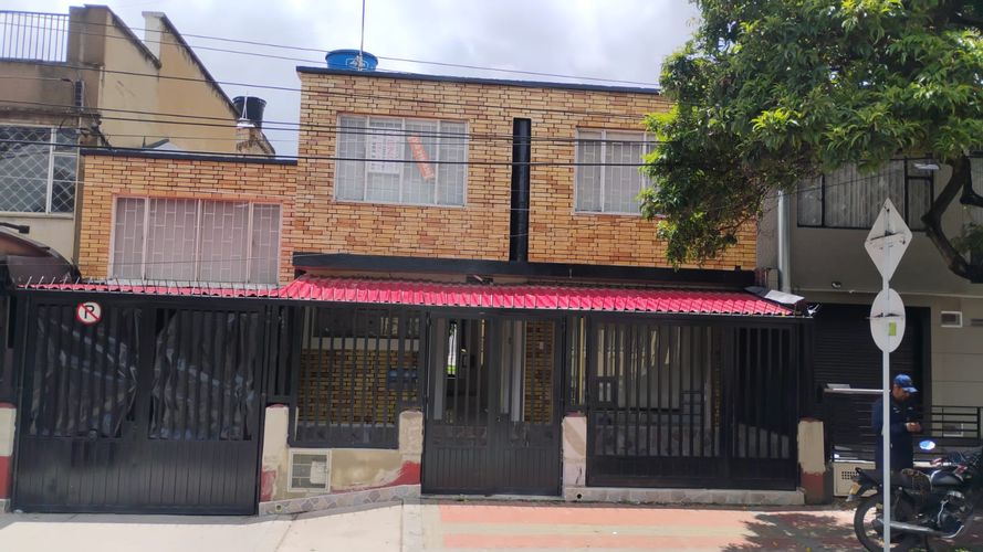 Casa en venta en Ciudad jardin sur, Bogotá - Imagen 1
