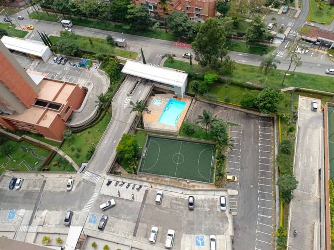 Apartamento en Arriendo en Loma de la Doctora, Sabaneta - Miniatura 16