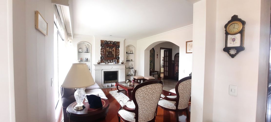 Apartamento en Venta en Santa barbara occidental, Bogotá - Miniatura 4