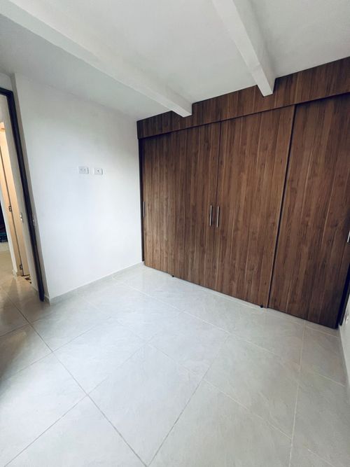 Apartamento en Arriendo en Pajarito, Medellín - Miniatura 8