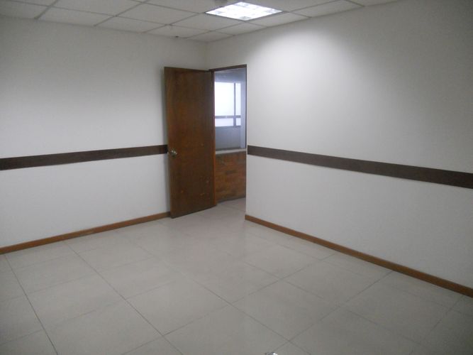 Oficina en Arriendo en Once de noviembre, Bogotá - Miniatura 25