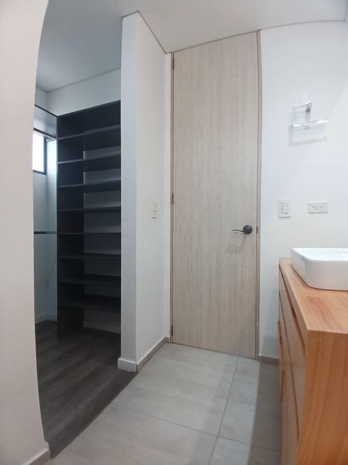 Apartaestudio en Arriendo en Loma de las brujas, Envigado - Miniatura 23