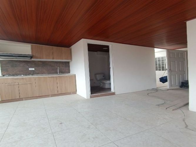 Apartaestudio en Arriendo en Engativá, Bogotá - Miniatura 4