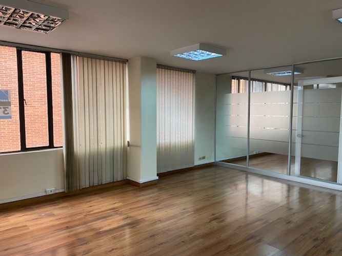 Oficina en Arriendo en Chico norte, Bogotá - Miniatura 5
