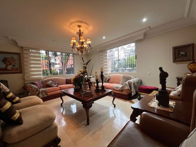 Casa en Arriendo en Medellín - Miniatura 4