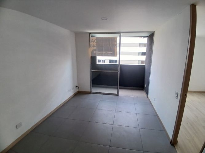 Apartaestudio en Arriendo en El Poblado, Medellín - Miniatura 2