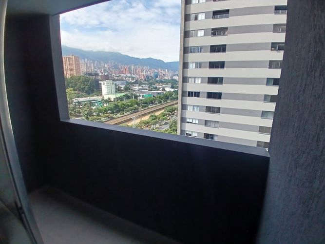 Apartaestudio en Arriendo en El Poblado, Medellín - Miniatura 11