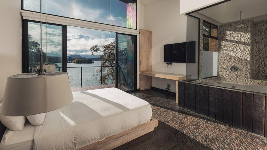 Casa en Venta en Guatapé - Miniatura 2