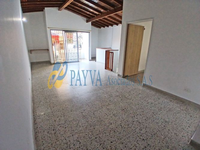 Casa en Arriendo en Santa Mónica, Medellín - Miniatura 4