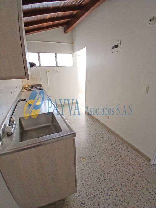 Casa en Arriendo en Santa Mónica, Medellín - Miniatura 6