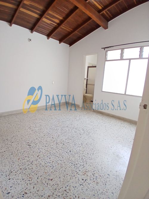 Casa en Arriendo en Santa Mónica, Medellín - Miniatura 13