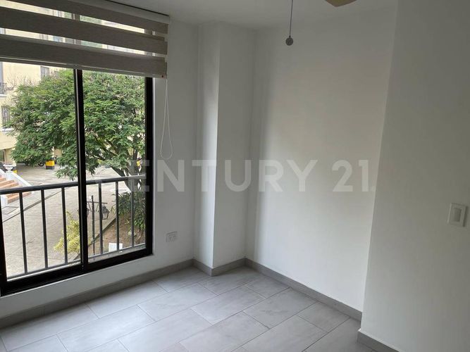 Apartamento en  Venta en Cuarto de legua - guadalupe, Cali - Miniatura 4