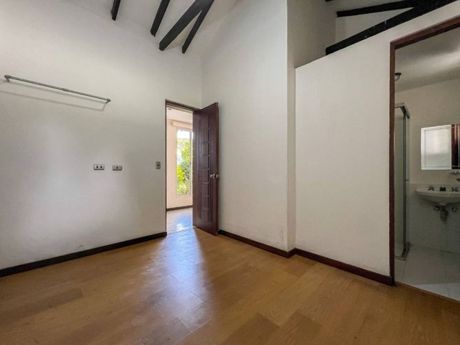 Finca en Arriendo en Loma del Escobero, Envigado - Miniatura 9
