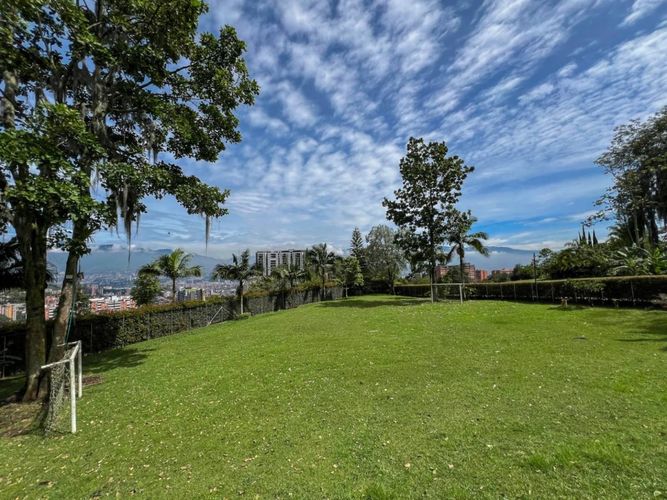 Finca en Arriendo en Loma del Escobero, Envigado - Miniatura 24