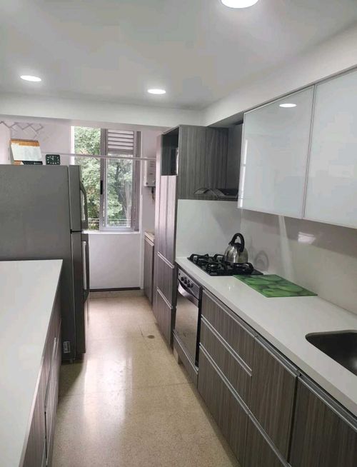 Apartamento en  Venta en Loma de los bernal, Medellín - Miniatura 2