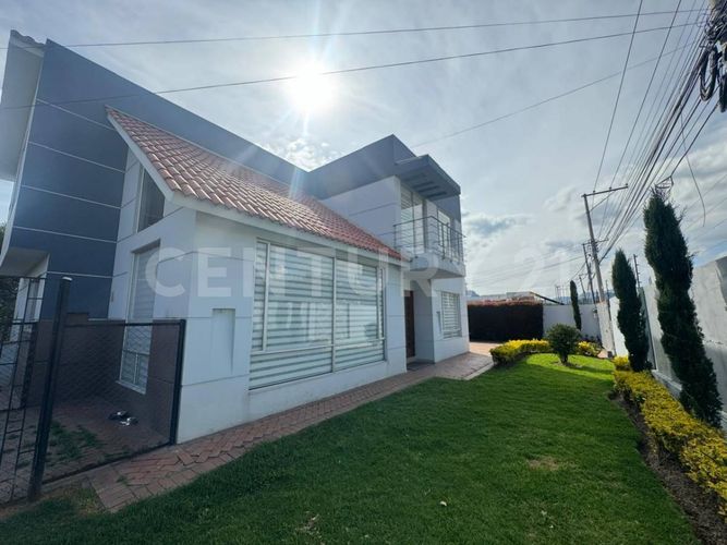 Casa en Arriendo en Cajicá - Miniatura 2