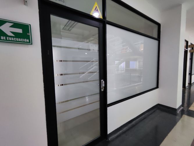 Local en  Arriendo en El Poblado, Medellín - Imagen 1