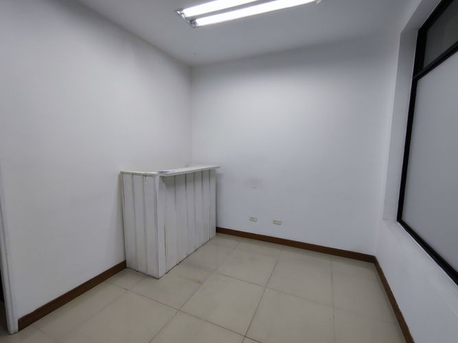 Local en  Arriendo en El Poblado, Medellín - Miniatura 3