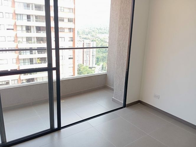Apartaestudio en arriendo en Medellín - Miniatura 3