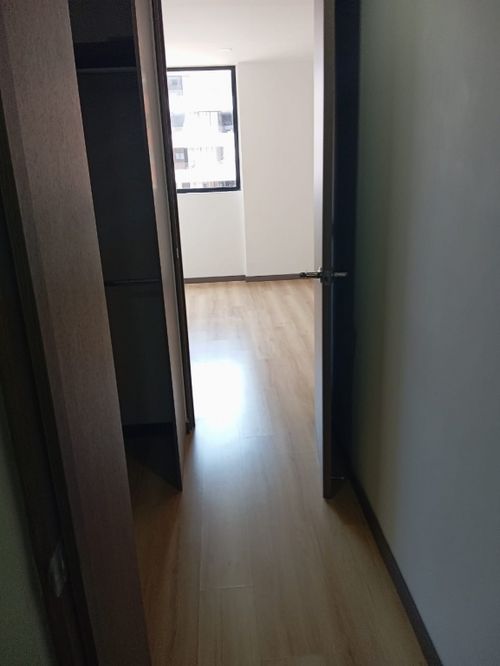 Apartaestudio en arriendo en Medellín - Miniatura 4