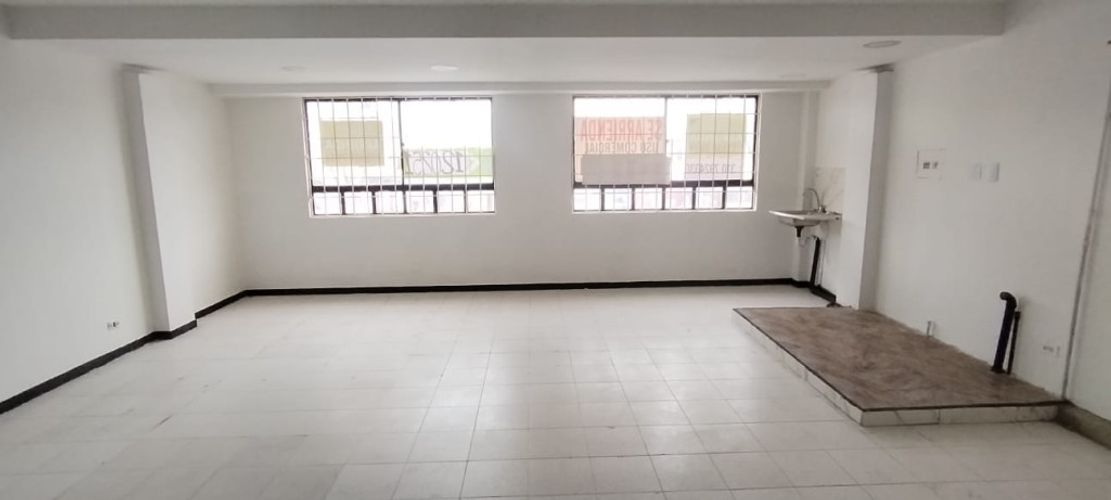 Oficina en Arriendo en Santa Maria del Lago, Bogotá - Miniatura 8