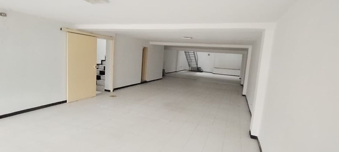 Oficina en Arriendo en Santa Maria del Lago, Bogotá - Miniatura 15
