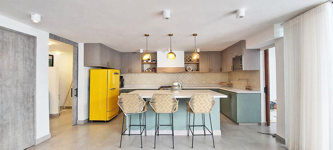 Casa en Venta en El Poblado, Medellín - Miniatura 2