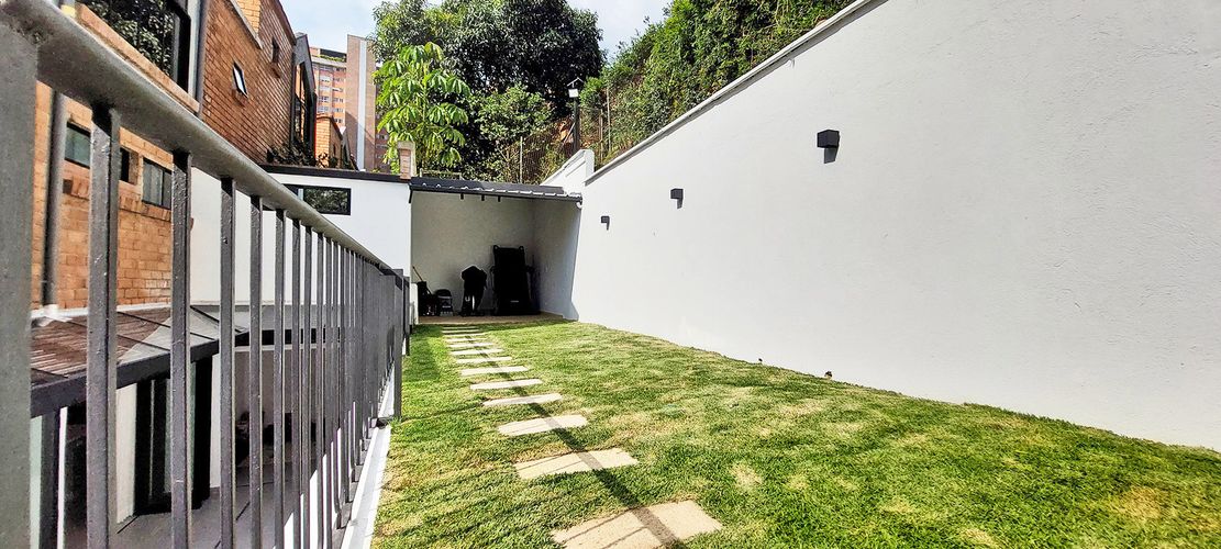 Casa en Venta en El Poblado, Medellín - Miniatura 11
