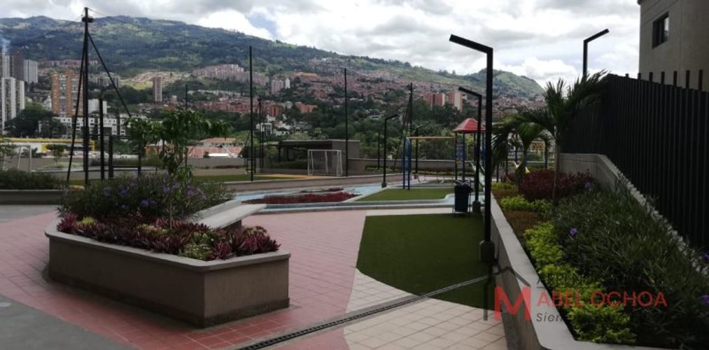 Apartamento en  Arriendo en Laureles, Medellín - Miniatura 17
