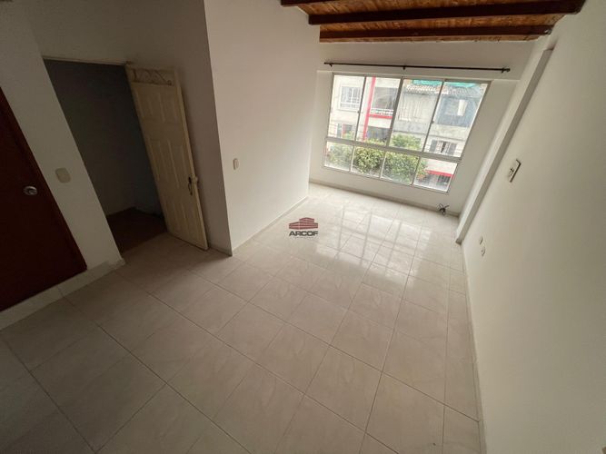 Apartaestudio en Arriendo en Girón - Miniatura 6