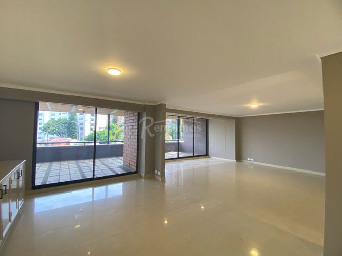Apartamento en Venta en El Poblado, Medellín - Miniatura 6