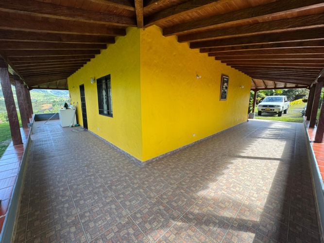 Finca en Arriendo en Alto grande, El carmen de viboral - Miniatura 3
