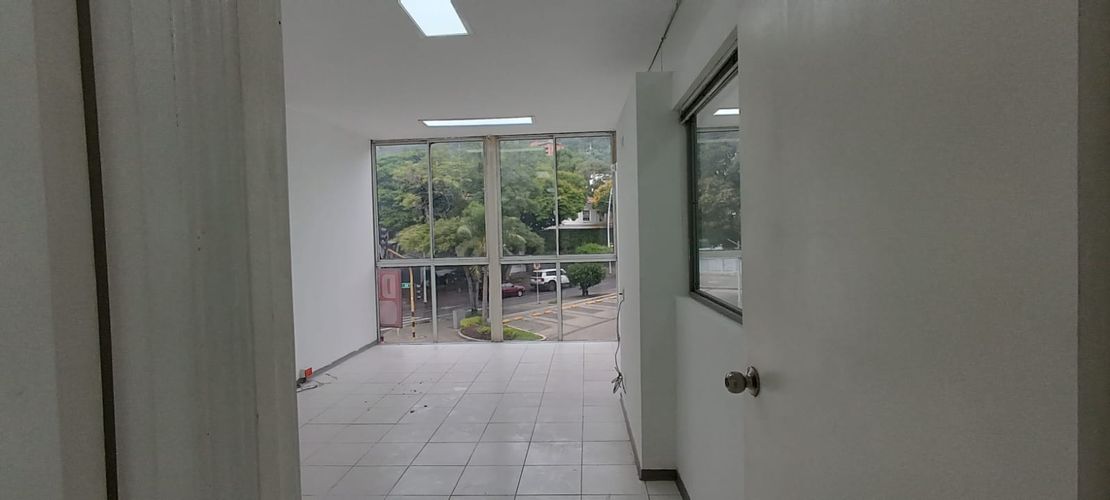 Local en  Arriendo en Santa rita, Cali - Miniatura 21