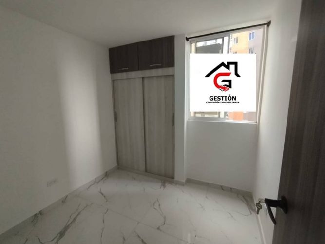 Apartamento en Arriendo en Maria Auxiliadora, Sabaneta - Miniatura 6