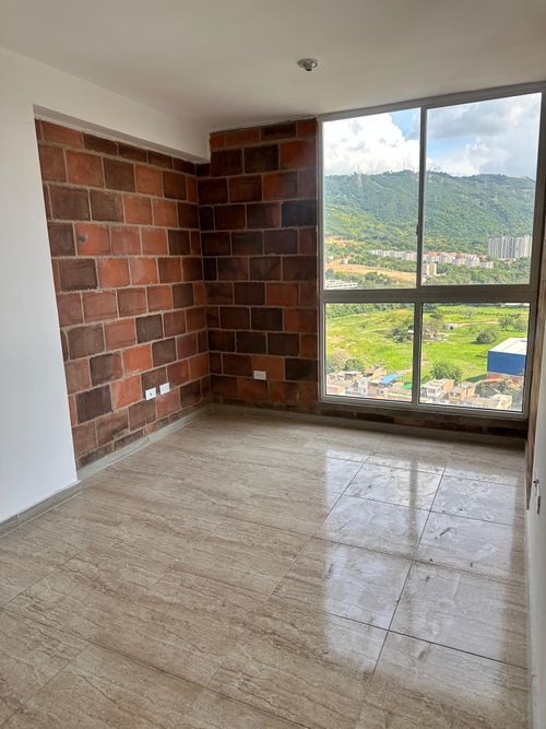 Apartamento en Arriendo en San antonio del carrizal, Girón - Miniatura 3