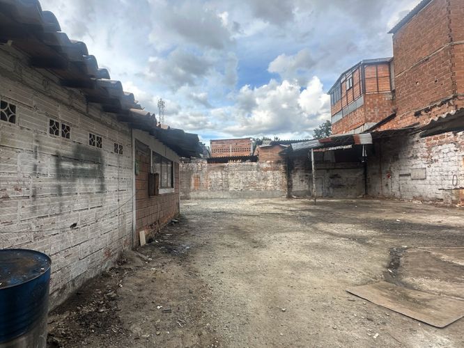 Oficina en Arriendo en Naranjal, Medellín - Miniatura 7