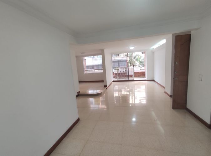 Apartamento en Arriendo en Laureles, Medellín - Imagen 1