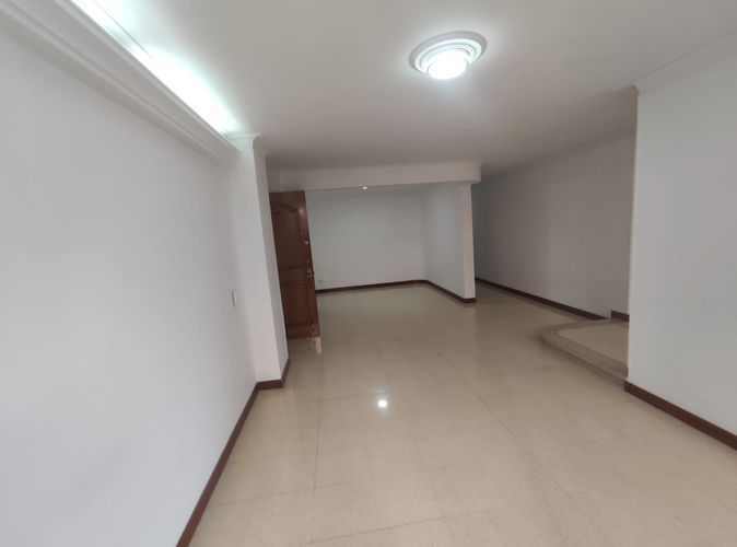Apartamento en Arriendo en Laureles, Medellín - Miniatura 3