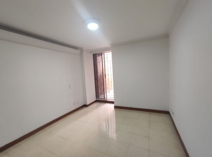 Apartamento en Arriendo en Laureles, Medellín - Miniatura 6