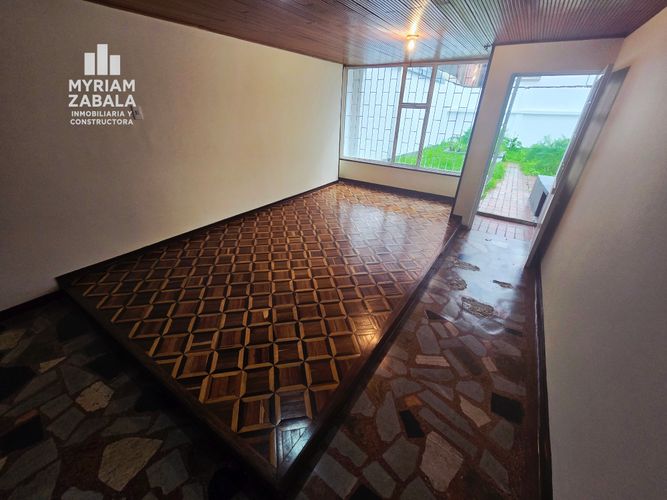 Casa en Arriendo en Pasadena, Bogotá - Miniatura 2