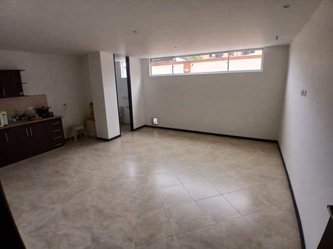 Oficina en Arriendo en Chicó Navarra, Bogotá - Miniatura 2
